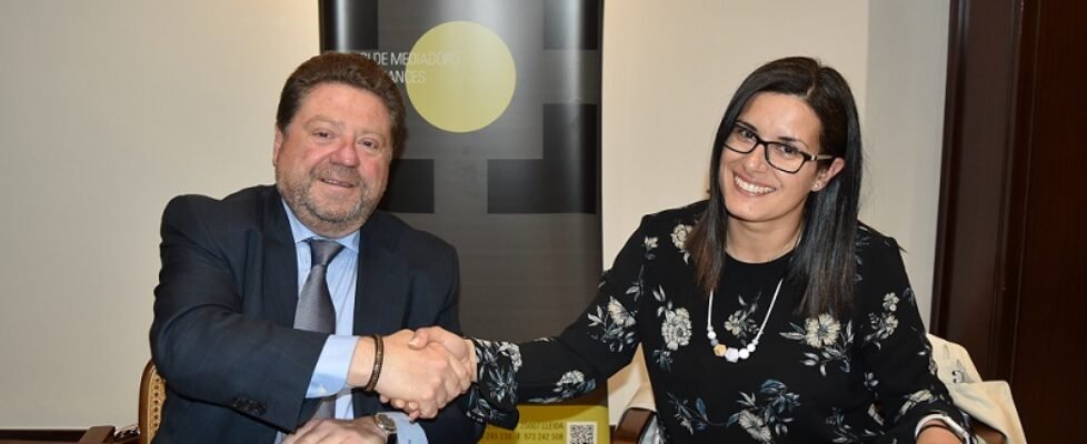 FIRMA ACUERDO ESPONSORIZACIÓN COL·LEGI Y AUTO CRISTAL RALARSA