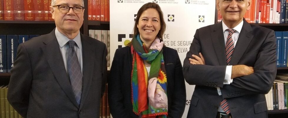 PLUS ULTRA - COLEGIO DE CÓRDOBA, HUELVA Y SEVILLA