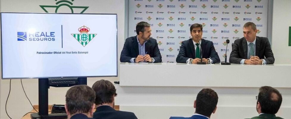 REALE - Fernando Ruso - Betis