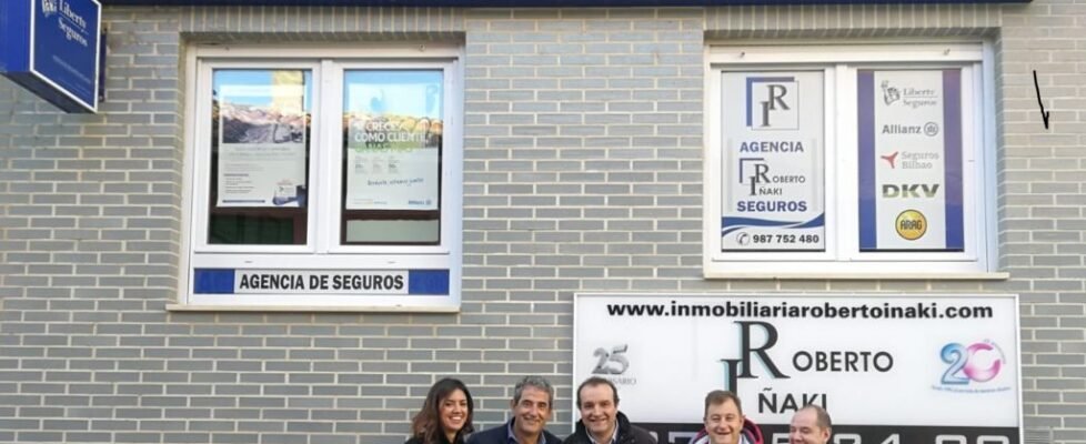 foto placa Roberto & Iñaki