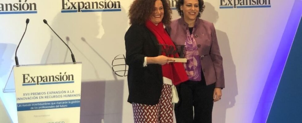 AXA Olga-Sanchez_mejorCEO_Entrega