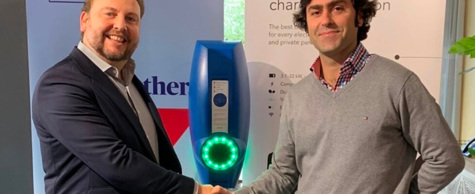 Acuerdo AXA Partners y EVBox