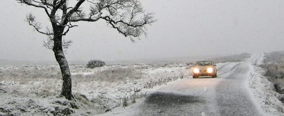 invierno coche nieve RACE