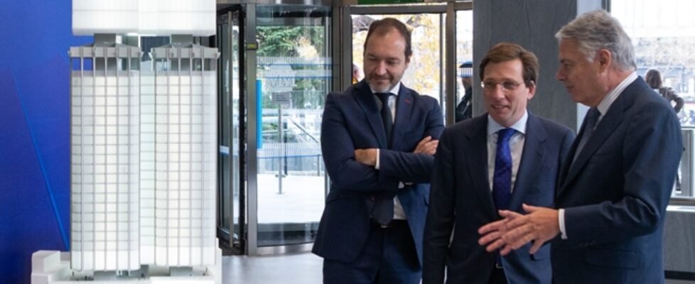 madrileña izqd Ignacio Garralda José Luis Martinez-Almeida y Mariano Fuentes