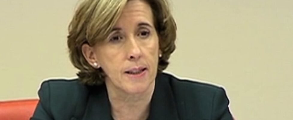 economía ana de la cueva