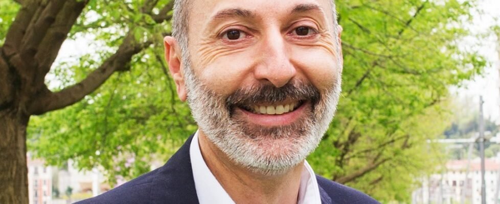 Juan Carlos-santamaria-Init