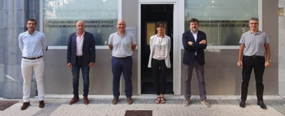 junta colegio guipuzcoa