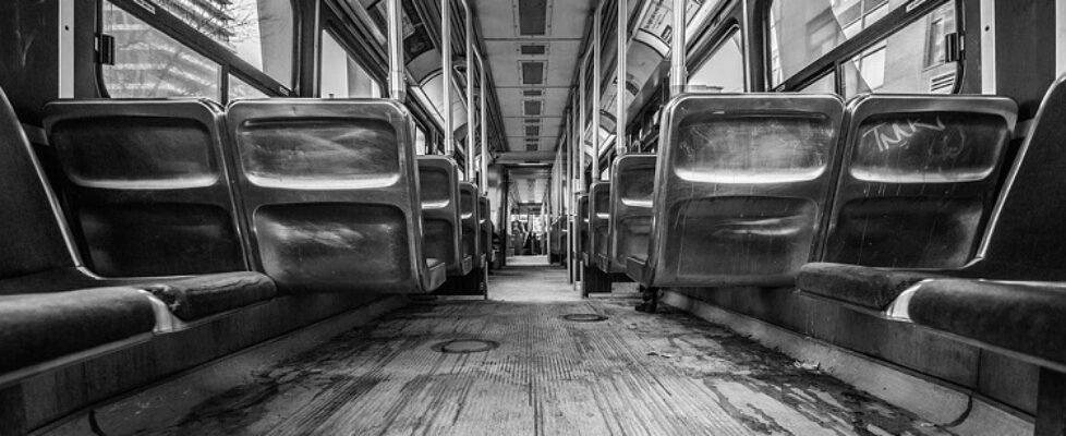 bus autobus metro tranvía