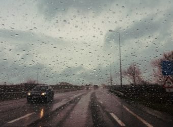 doppo_conducción con lluvia