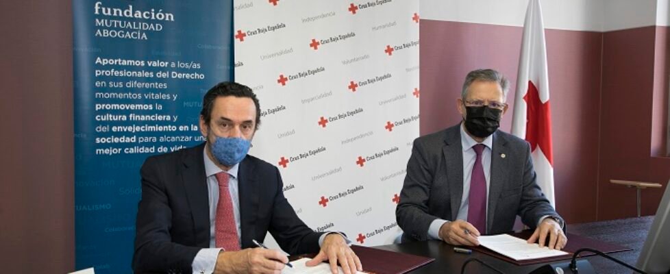 Abogacía y Javier Senent presidente Cruz Roja (002)