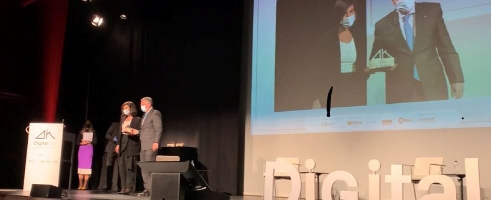 Javier Aguirregaviria galardón IMQ