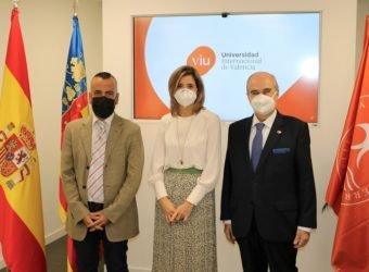 Caětedra Humanizacioěn Asistencia Sanitaria