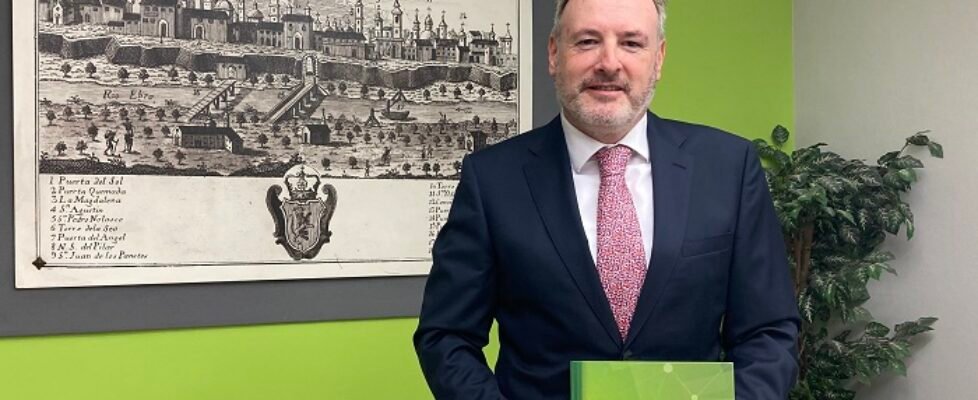 Foto José Luis Mañero presentaci�nlibro (002)