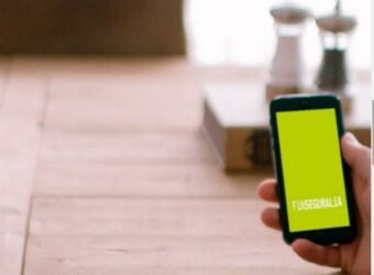 finseguralia redes sociales