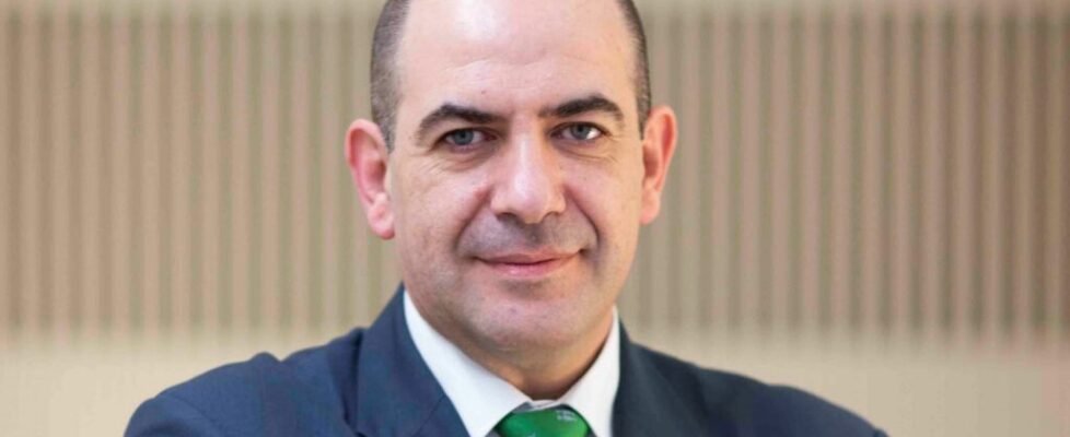 Aunna Santiago Macho