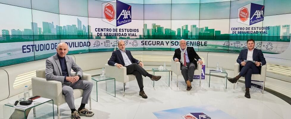 JavierOlave(izda.)_JavierBardají_PereNavarro_JosepAlfonso(dcha.)