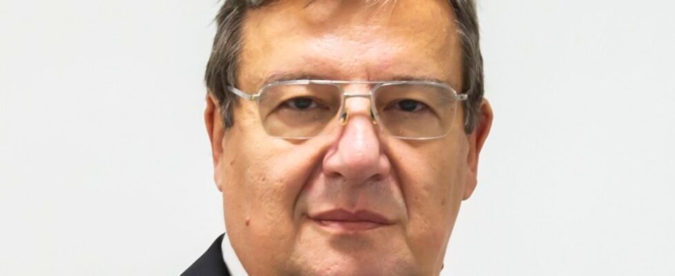 alkora Julio de Santos cortada 3 -Sept 20