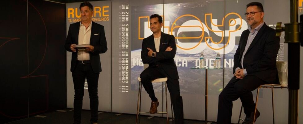 Escenario ponentes ruiz re