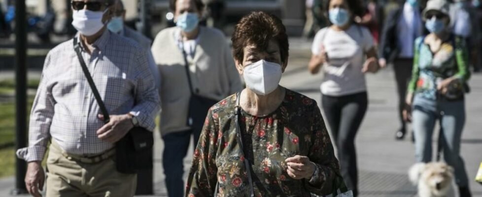 AXA covid revertira progreso social