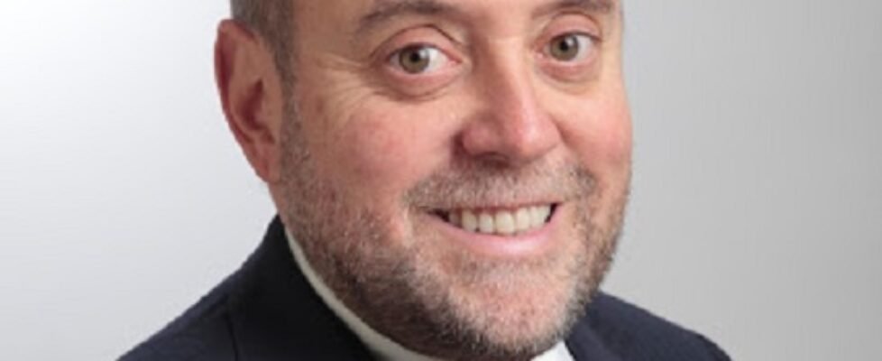 César Crespo Minguillón Mutua Propietarios