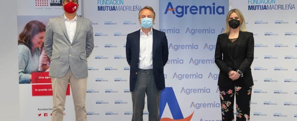 Jovenes Profesionales II_Fundación Mutua, Exit y Agremia (1)