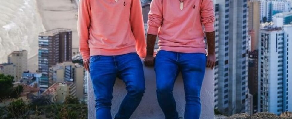 foto-gemelos-viajeros