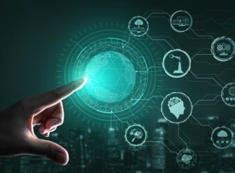 Swiss Re afirma que el sector sanitario es el más expuesto a las amenazas de la IA