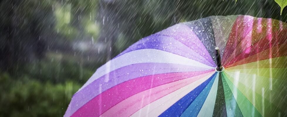 Rain,Falling,And,Colorful,Umbrella,In,Rainy,Day