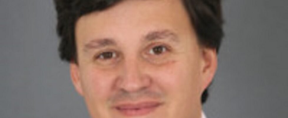 gonzalo esteban crawford