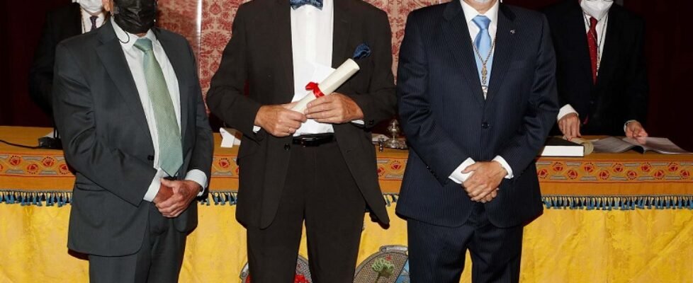 Manuel Millan premio PSN de la Real Academia de Medicina de Zaragoza