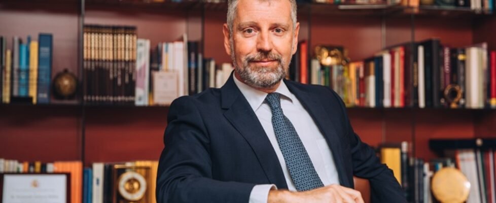 cesce Fernando Salazar horizontal (002)