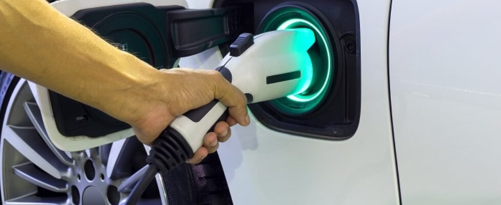 AXA PART FOTO 1 electric car 1