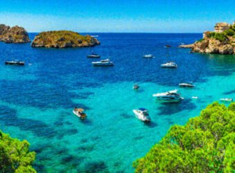 RACE turistas Baleares