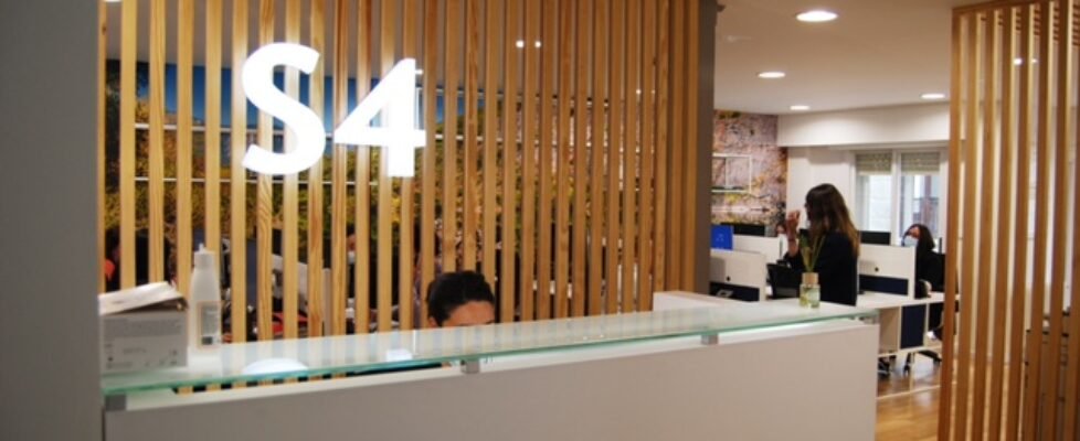 S4 integra la correduría Adrax Brookers_1