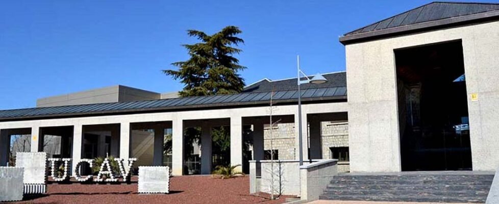 universidad catolica avila