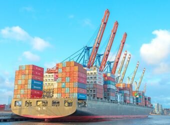 container marítimo barco puerto