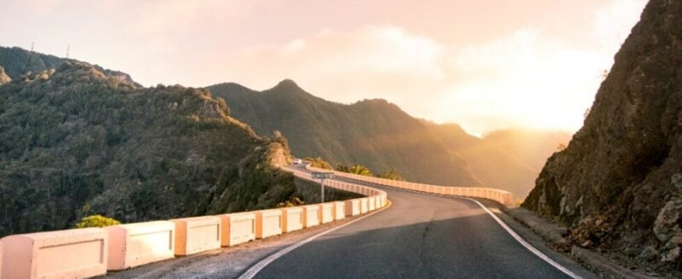 Unipoliza lista los buenos habitos para reducir los accidentes al volante