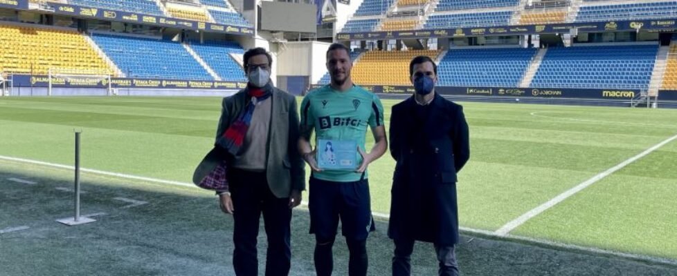 Asisa_jugador saludable Cadiz CF_20220214