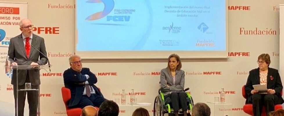 foro compromiso por la educación vial_800x320