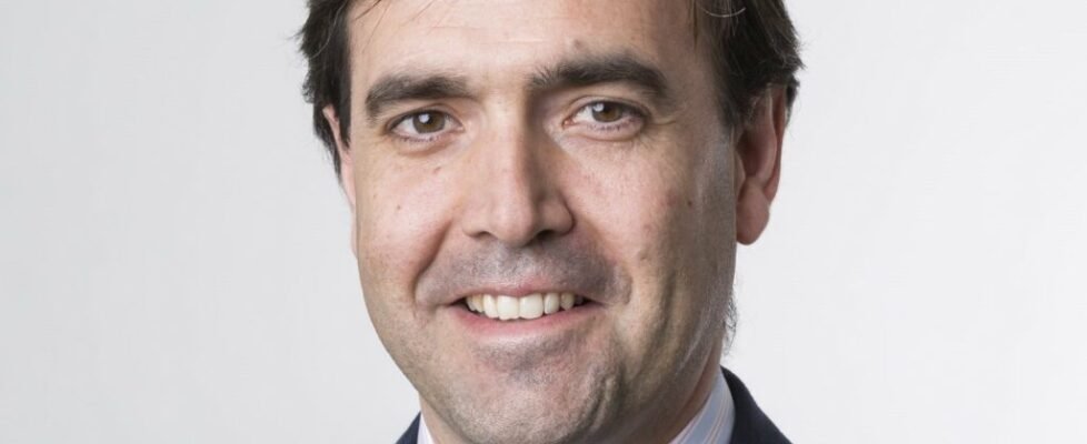 AXA XL Enrique Lopez