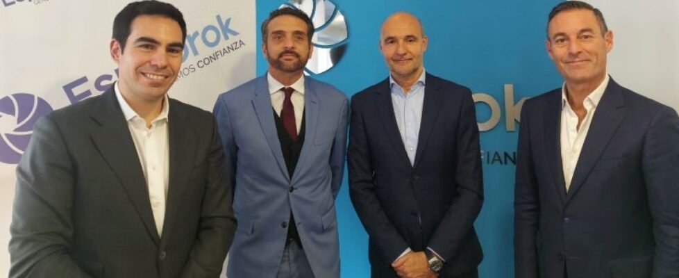 Plus Ultra Seguros y Espabrok co nsolidan su colaboración hasta 2024