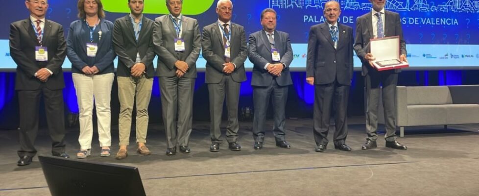 Galardonados Medallas de Honor y Premio Piniés