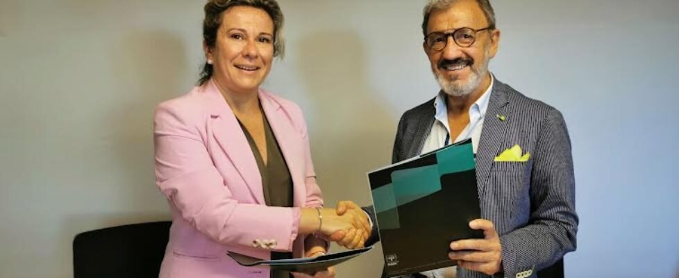 Fundación Inade y Aproema firman un acuerdo de colaboración