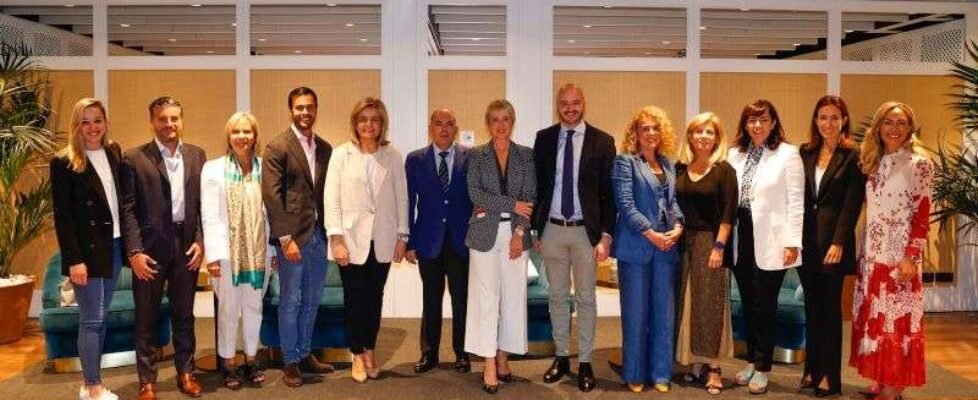 Cesce - Club Capitanas I