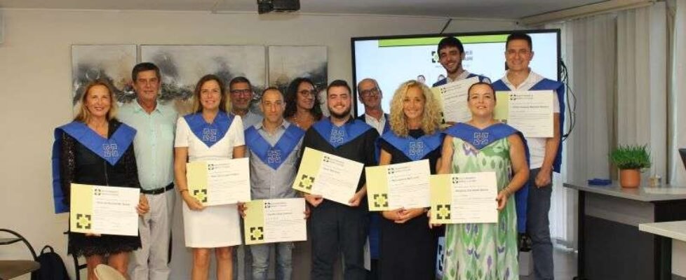 ENTREGA CERTIFICADOS NIVEL 1(2021-22) 043