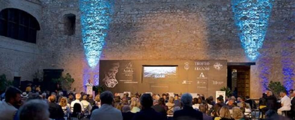 comismar Trofeo Elcano Presentación-Trofeo (002)