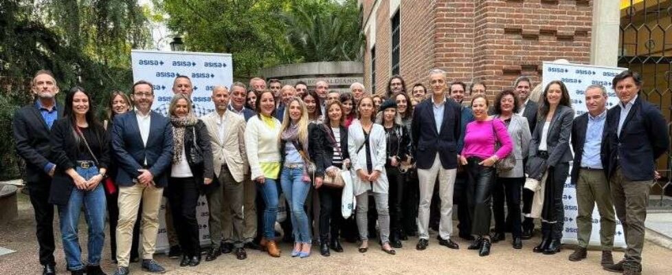 NP ASISA_reunion agentes Madrid_20221103