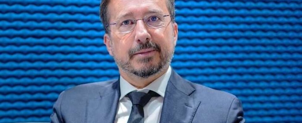 Santalucía Jose Ignacio Conde-Ruiz Presidente del Foro de Expertos del Instituto Santalucía (002)