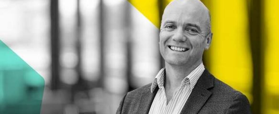 Angus McDonald Cover Genius