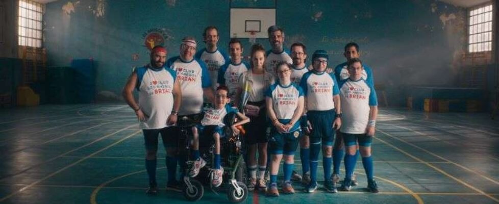 Caser apoya a los protagonistas de Campeones en su nueva aventura